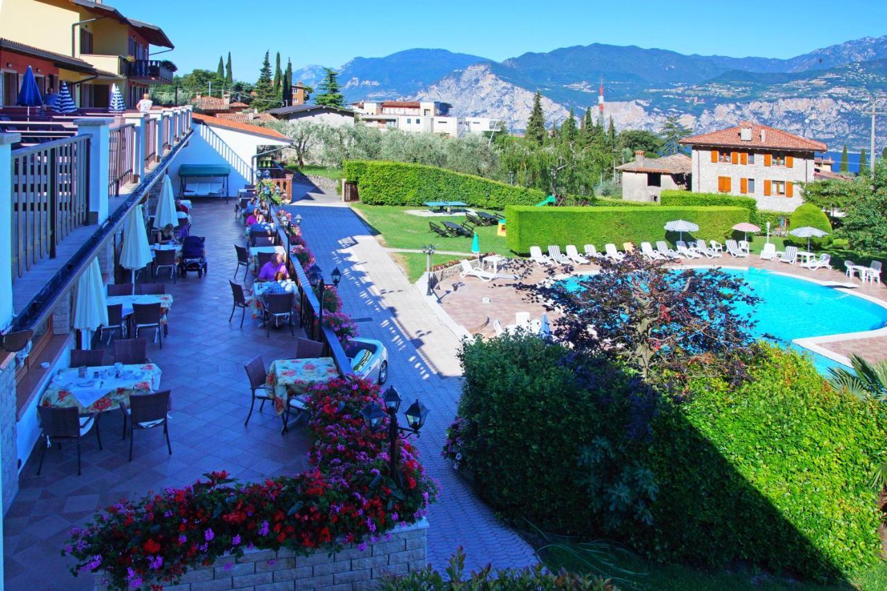 Park Hotel Val Di Monte ***S มัลเชซิเน ภายนอก รูปภาพ