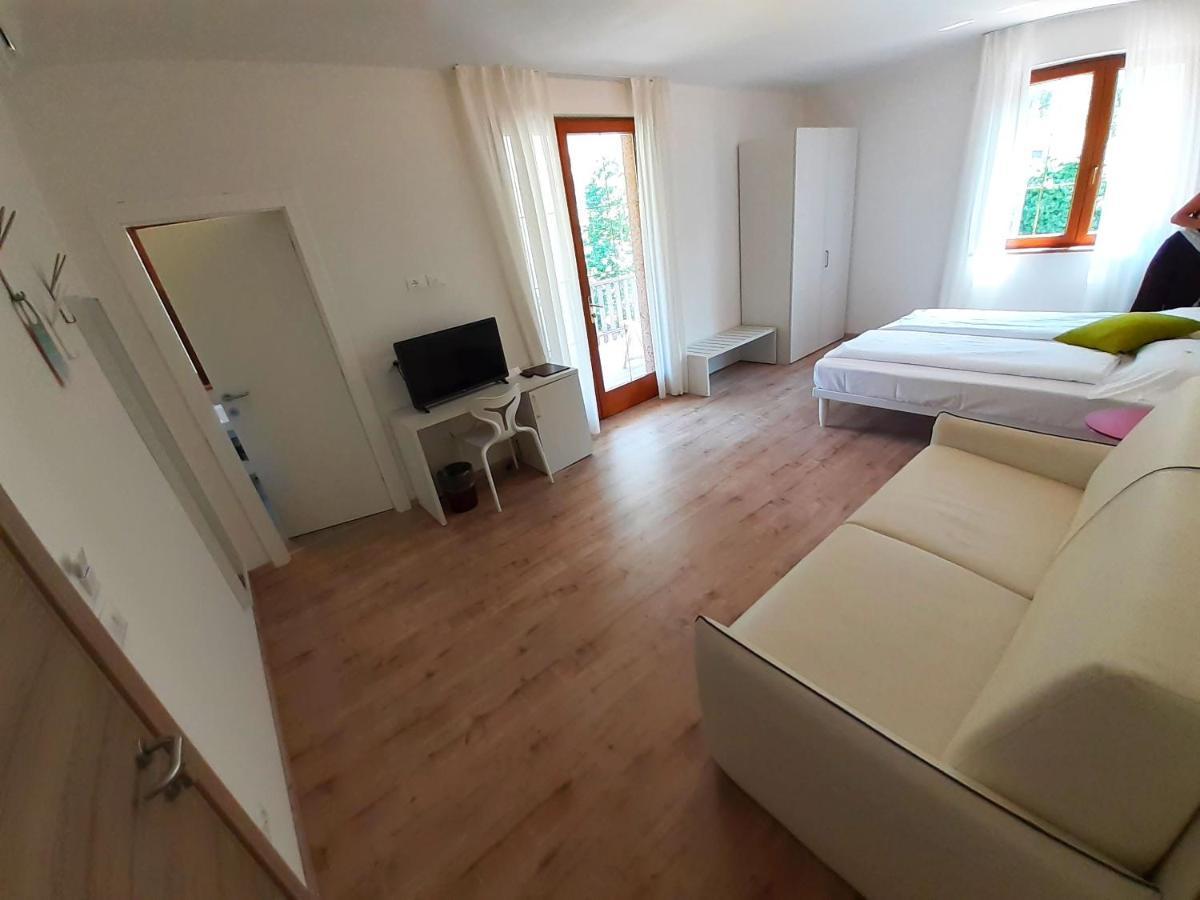 Park Hotel Val Di Monte ***S มัลเชซิเน ภายนอก รูปภาพ
