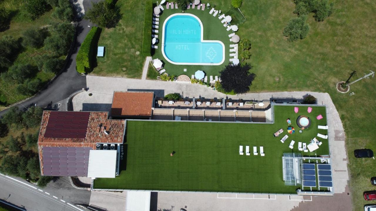 Park Hotel Val Di Monte ***S มัลเชซิเน ภายนอก รูปภาพ